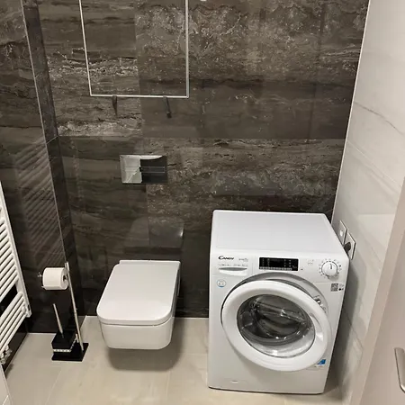 Eurovea Tower River View Down Town Apartamento