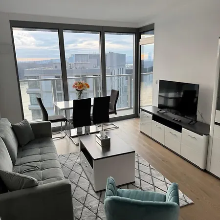 Eurovea Tower River View Down Town Bratislava