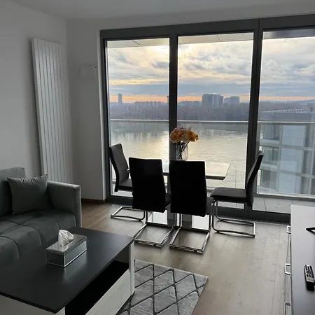 Apartman Eurovea Tower River View Down Town *