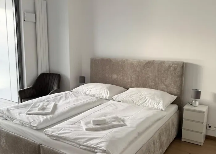 Eurovea Tower River View Down Town 아파트 브라티슬라바