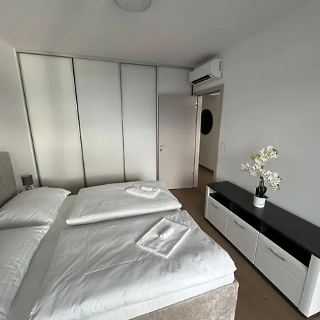 Apartmán Eurovea Tower River View Down Town *